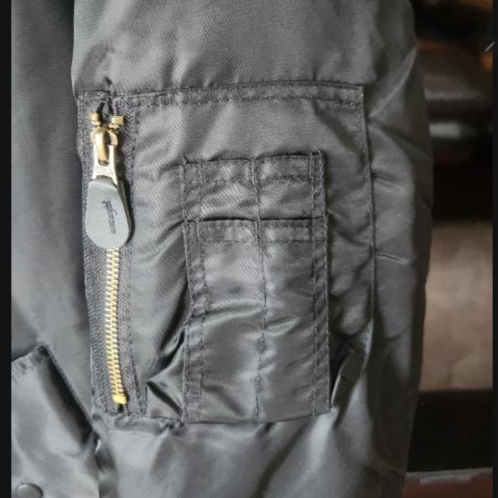 Military bomber jacket - Picture 3 of 7